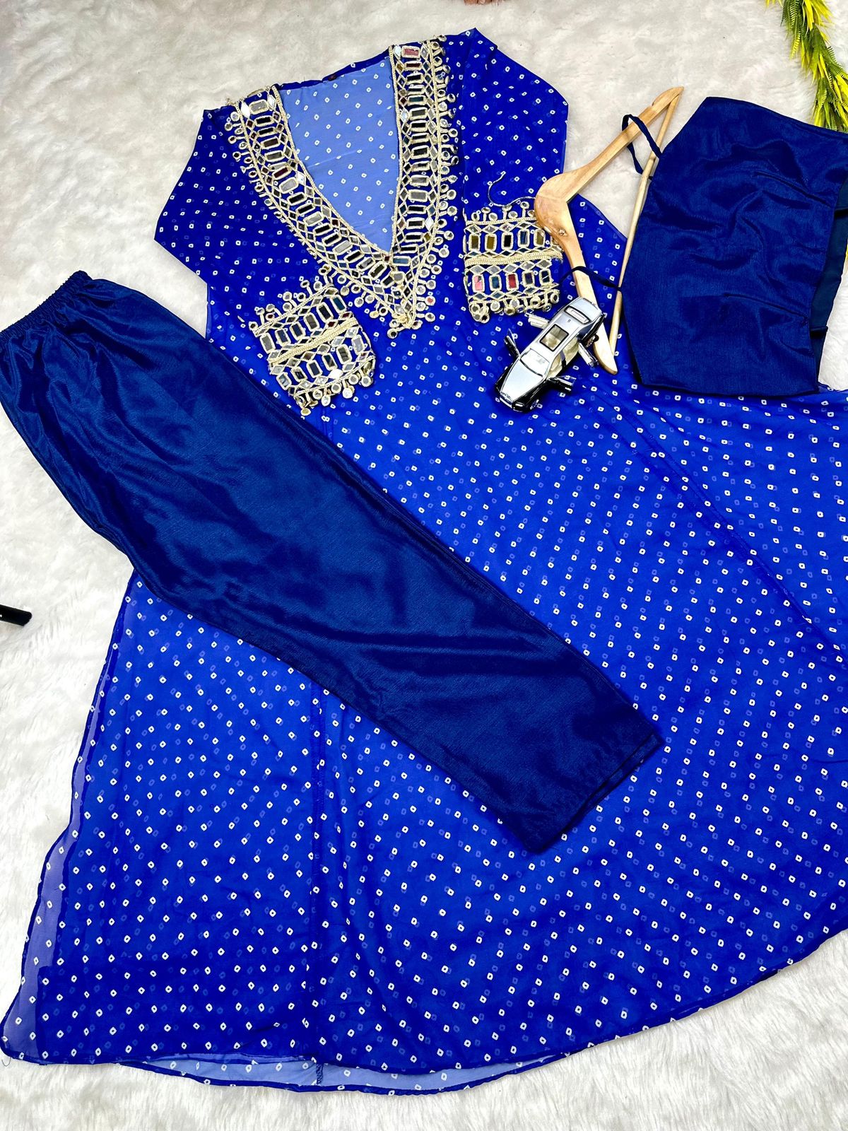 Bandhej Heritage Ethnic Set by pehnaavaindia | Funky Summer Baggy Style Kurti with Pant & Bustier