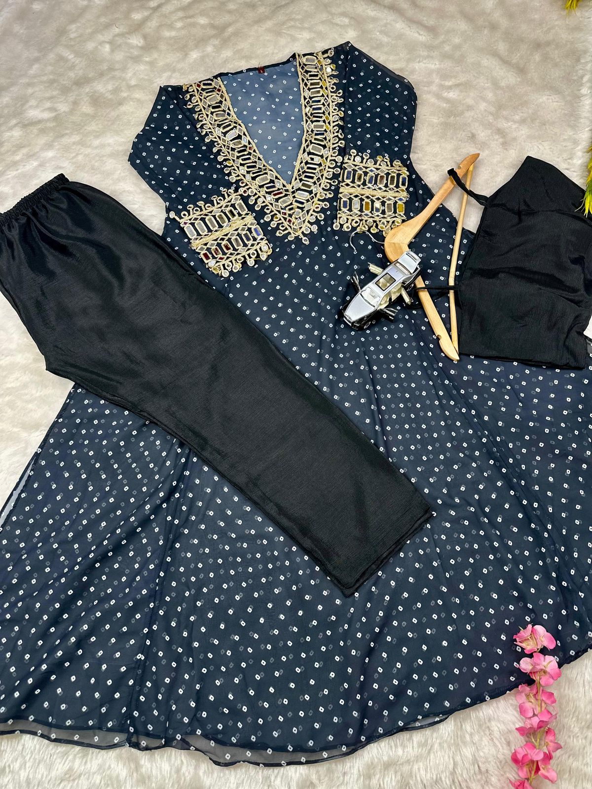 Bandhej Heritage Ethnic Set by pehnaavaindia | Funky Summer Baggy Style Kurti with Pant & Bustier