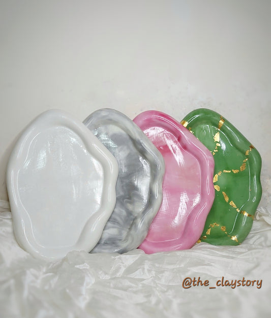 Irregular Cloud Tray | Handmade Decorative Tray | The Clay Story | Bizvaro