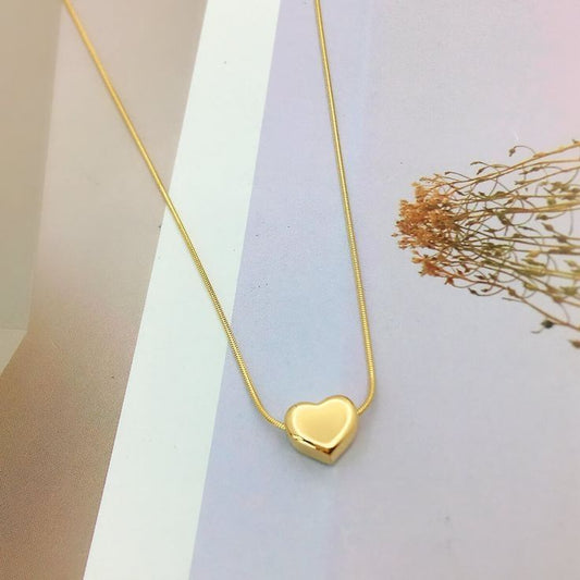 Minimalist Gold Heart Pendant Necklace | Everyday Jewelry | Mirchi Craft | Bizvaro