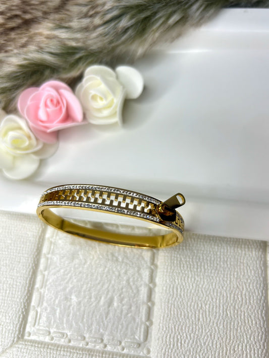 Zipper Bracelet | Stylish Gold Plated Jewelry for Women | Mirchi Craft | Bizvaro
